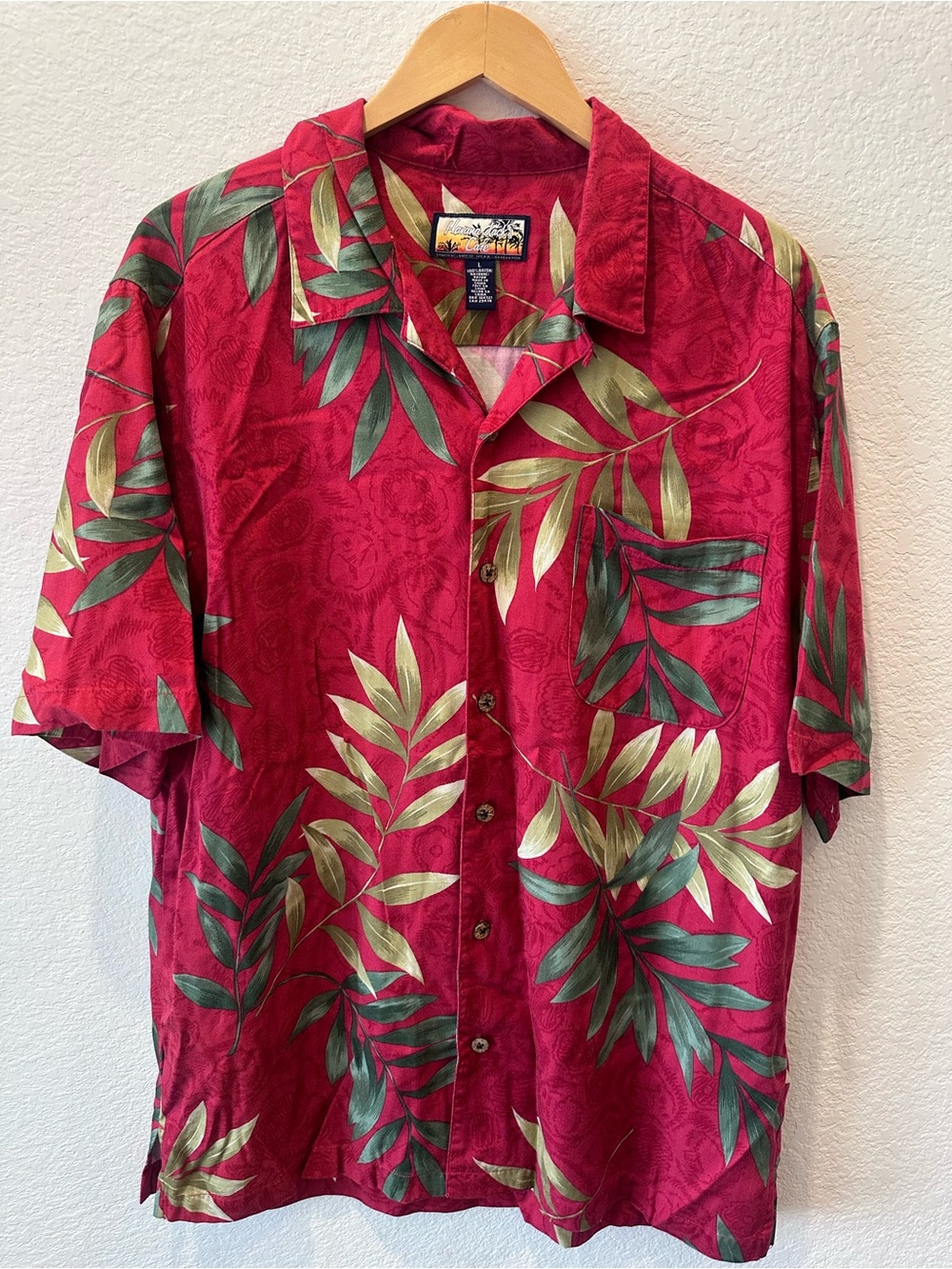 Havana Jacks Cafe Mens Red Tropical‎ Leaf Rayon Aloha Camp Shirt Large Paisley
